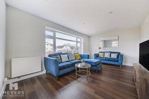 Sitting Room- click for photo gallery